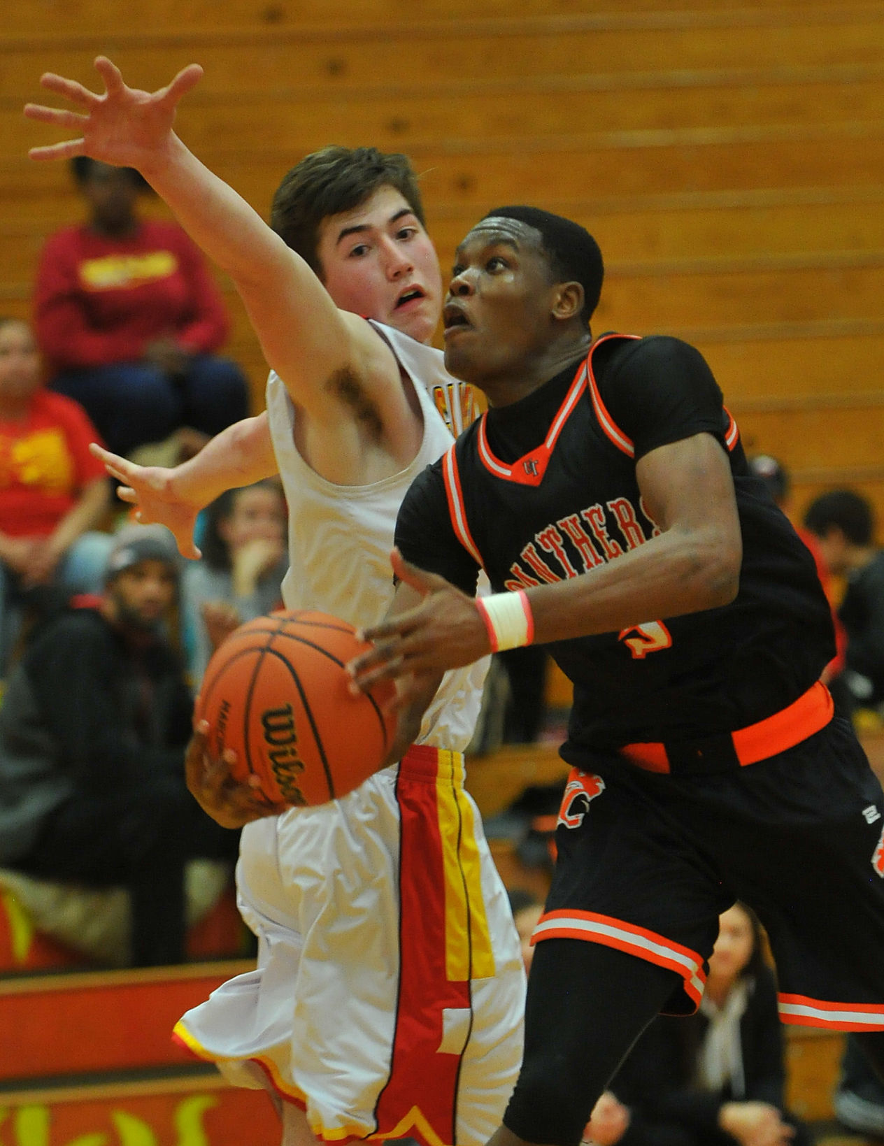 Rock Island vs United Township boys Class 4A Regional.